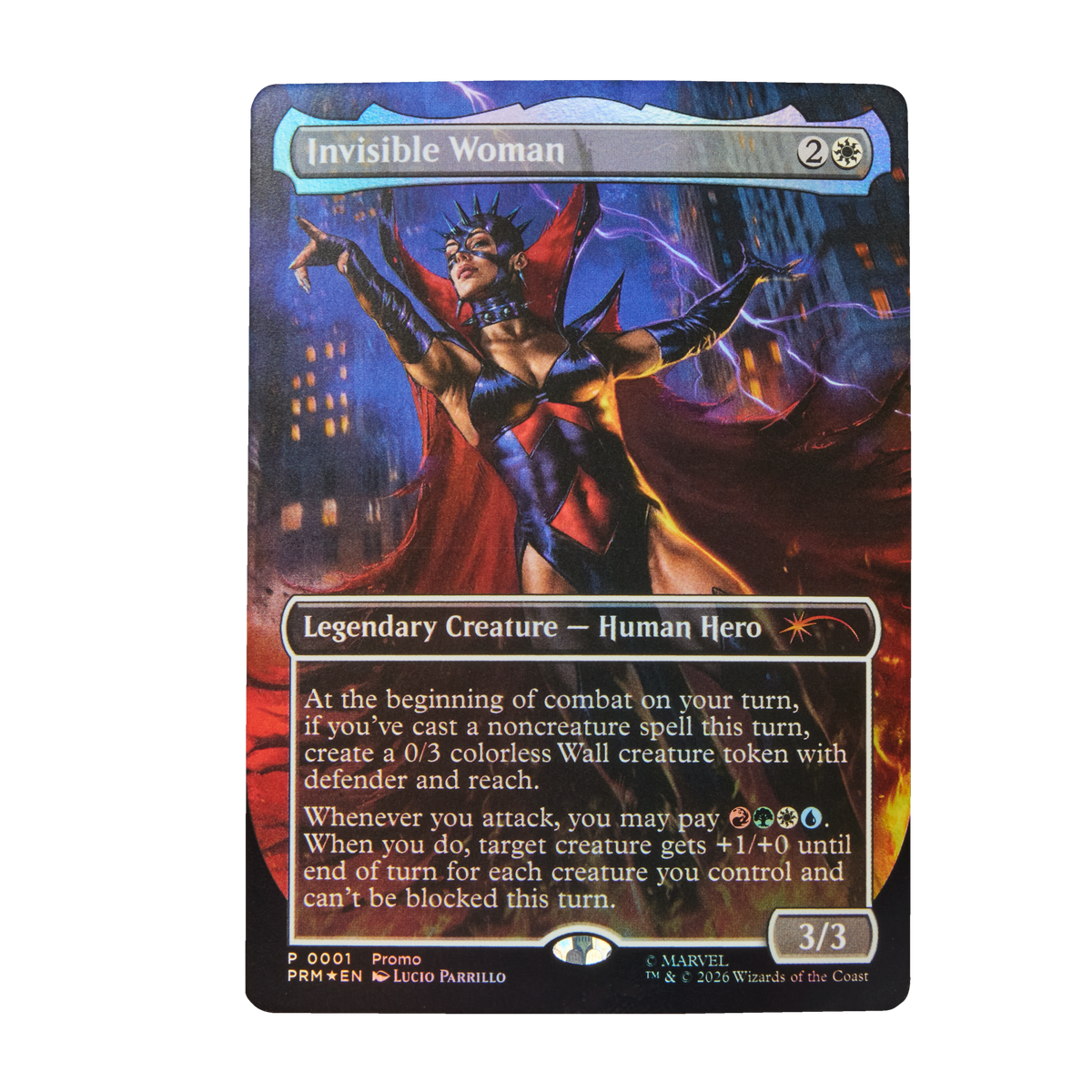 Carta promo foil de Magic Invisible Woman con la ilustración de Malice